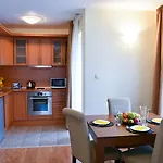 Hotel Bojur & Bojurland Complex