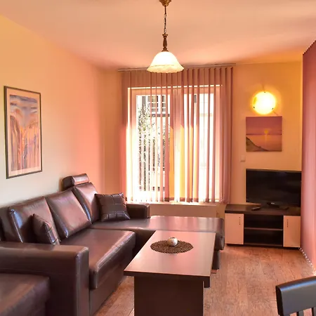 Bojur&bojurland Complex 3*