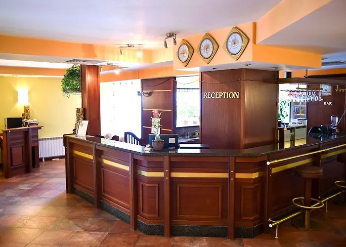 Bojur & Bojurland Complex Hotel