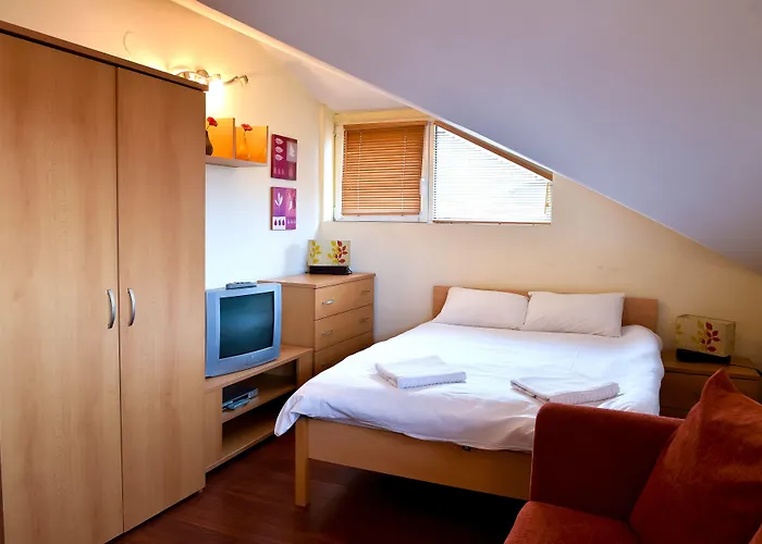 Bojur & Bojurland Complex 3*