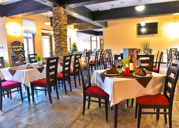 Bojur & Bojurland Complex Hotel 3*