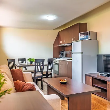 Bojur & Bojurland Complex Hotel 3*