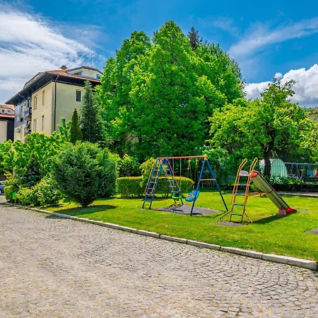 Hotel Bojur & Bojurland Complex