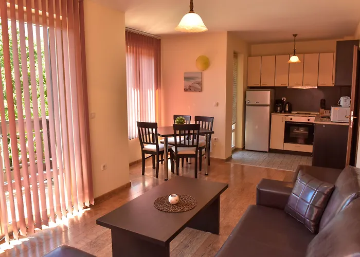 Bojur & Bojurland Complex Otel 3*