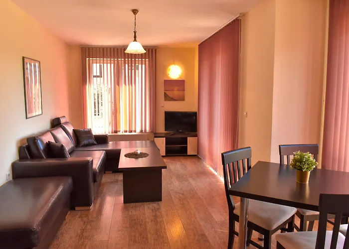 Bojur & Bojurland Complex Otel