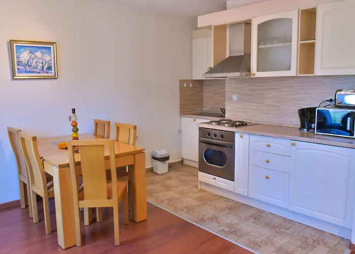 Bojur & Bojurland Complex