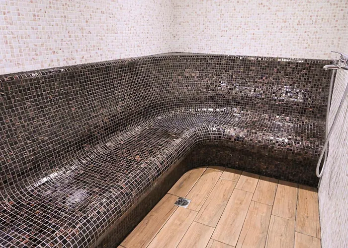 Bojur & Bojurland Complex 3* 반스코